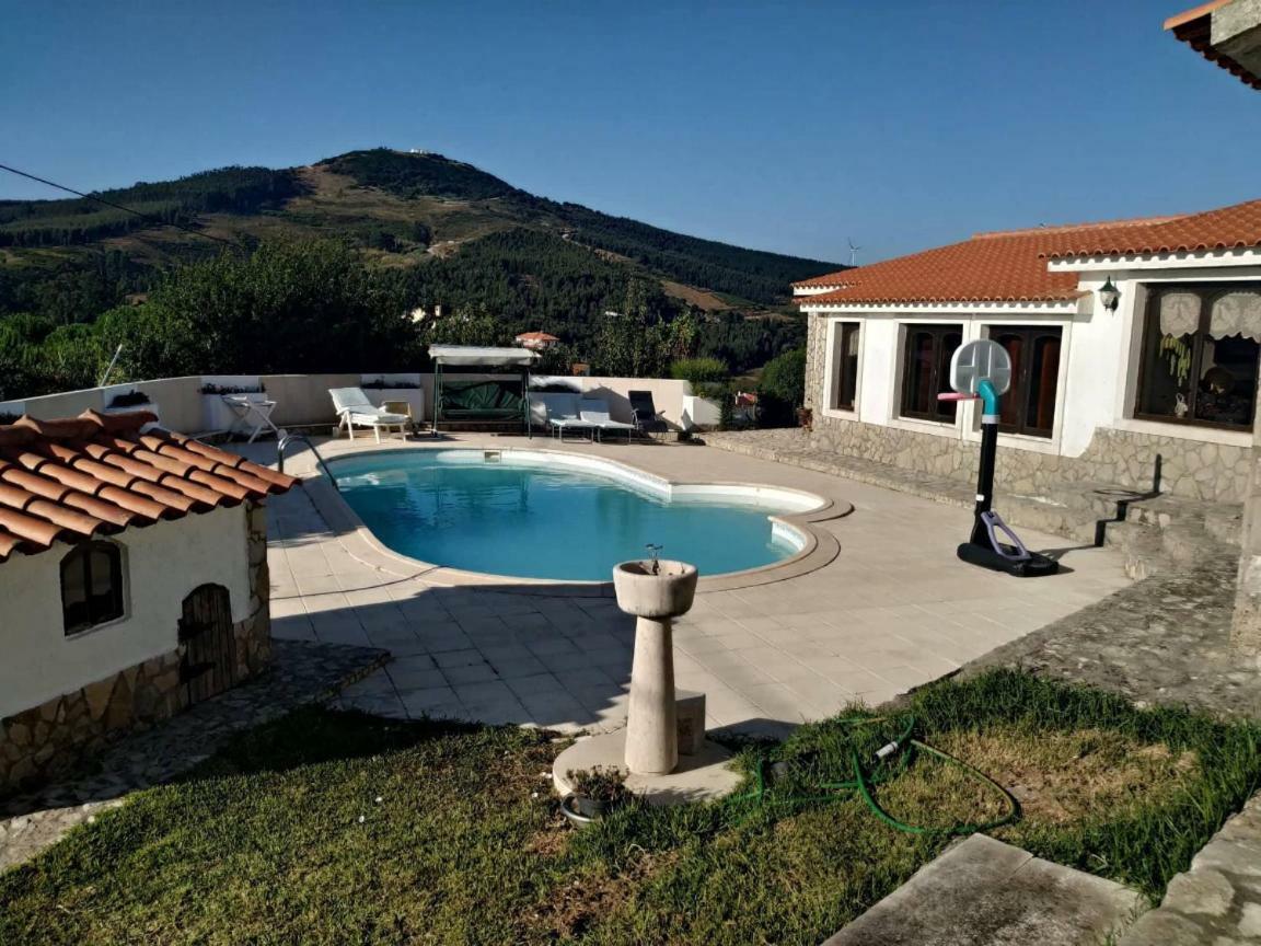 Enxara do Bispo Casal Do Moinhoヴィラ エクステリア 写真